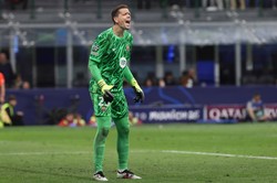 Wojciech Szczęsny zostaje w Barcelonie. Przedłużył kontrakt do 2027 roku