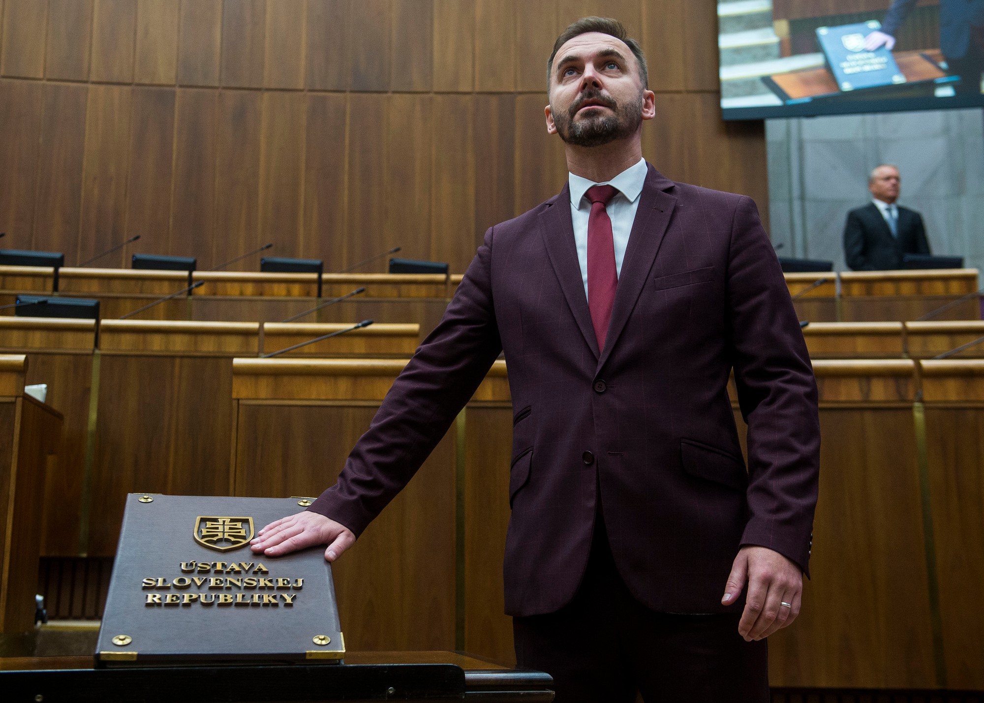 Michal Šípoš (Slovensko) skladá poslanecký sľub počas ustanovujúcej schôdze Národnej rady Slovenskej republiky.