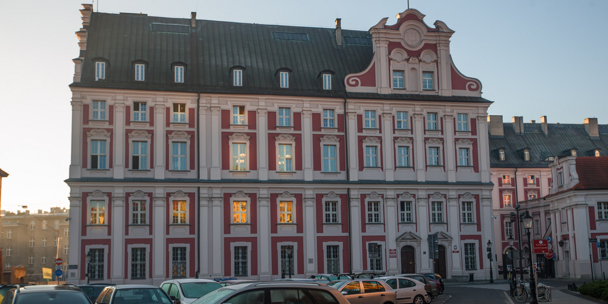 Marnowali kasę na prąd i gaz