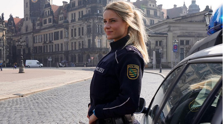 Mindenki odáig van a magyar származású rendőrnőért/Fotó: Instagram/adrienne_koleszar