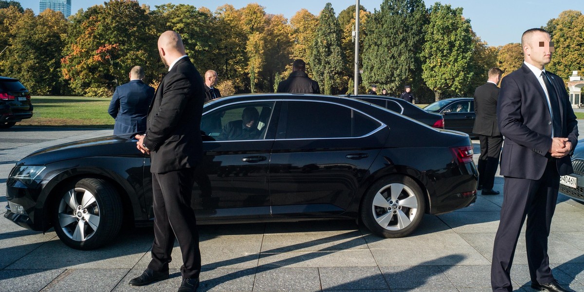 Merkel przeżyła chwile grozy. Kolejna afera z udziałem kierowców SOP