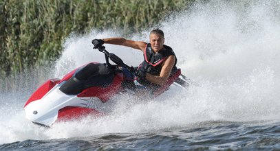 Hołowczyc śmiga potworem za 150 tysięcy złotych! [ZDJĘCIA]