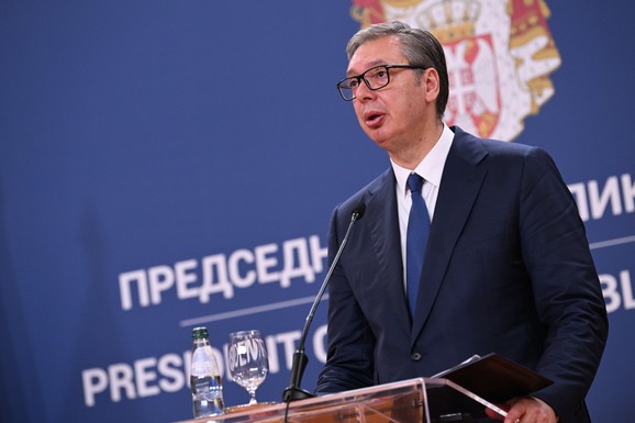 "SRBIJA JE UZ VAS" Vučić uputio saučešće predsedniku Kolumbije zbog stradalih u  zemljotresu