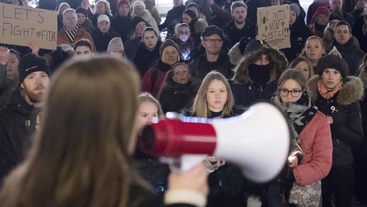 Zgodnie z proponowanymi przez szwedzkich polityków zmianami w prawie karnym, każdy akt seksualny wymagać będzie obopólnej zgody. W przeciwnym razie może zostać zakwalifikowany jako gwałt.