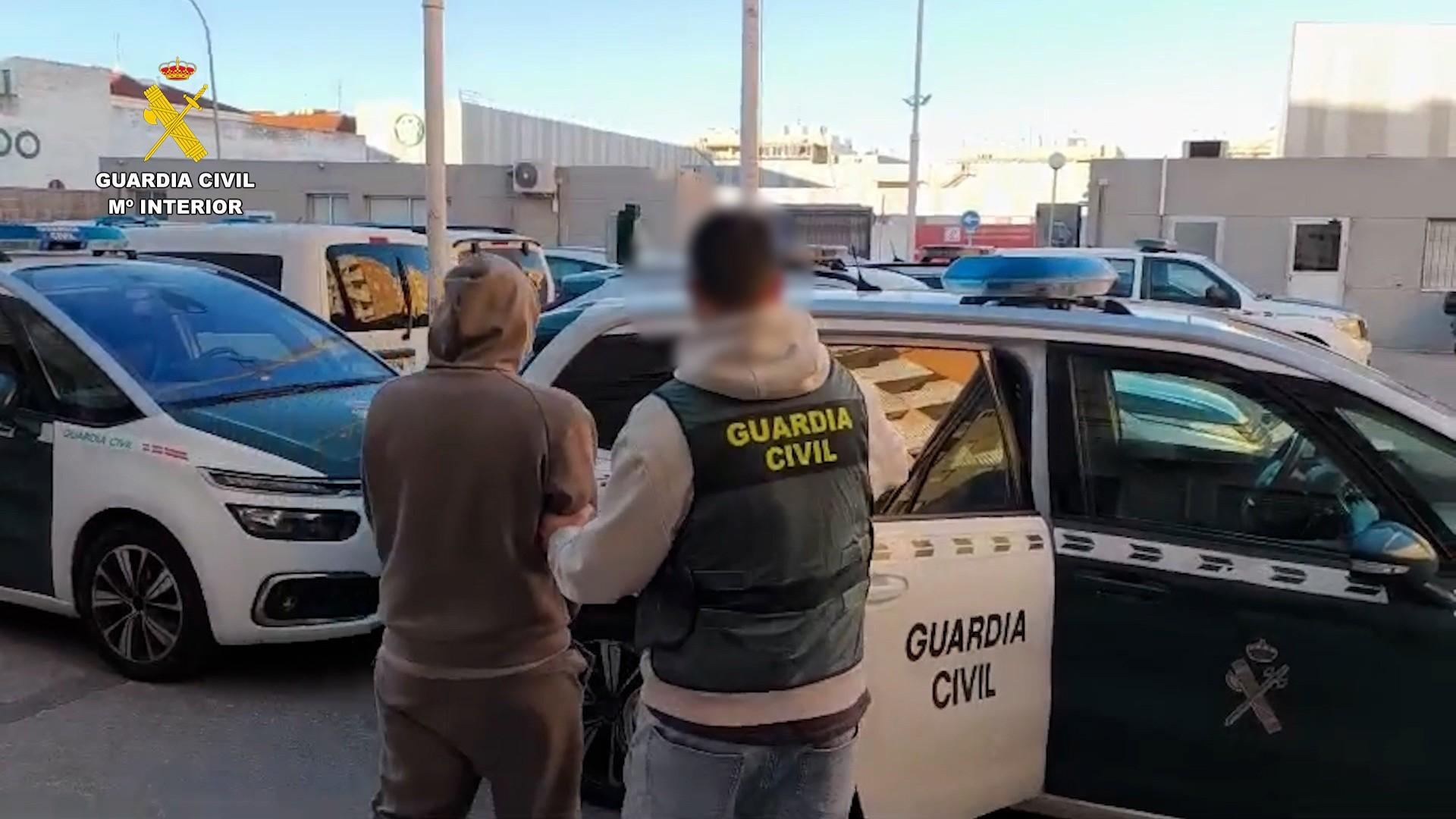 Desmantelada red de smishing: 986 estafas y 14 detenidos en Alicante