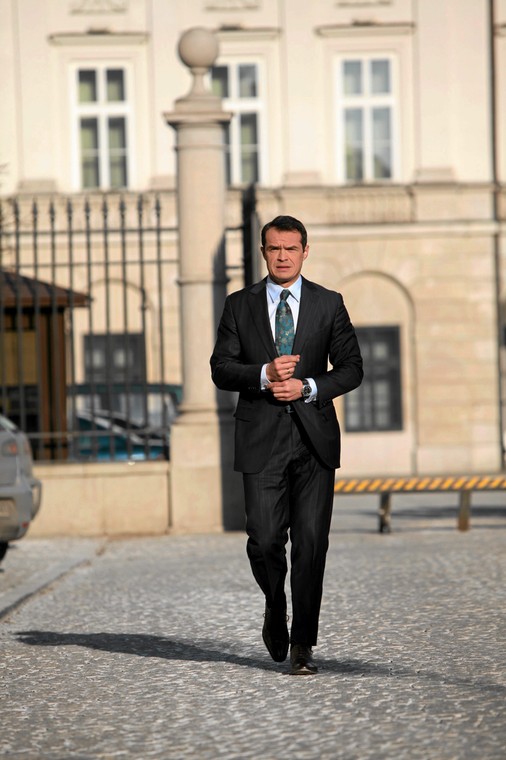 Slawomir Nowak He Was Staring At Donald Tusk As In A Picture All The Scandals Of The Former Minister Archyworldys