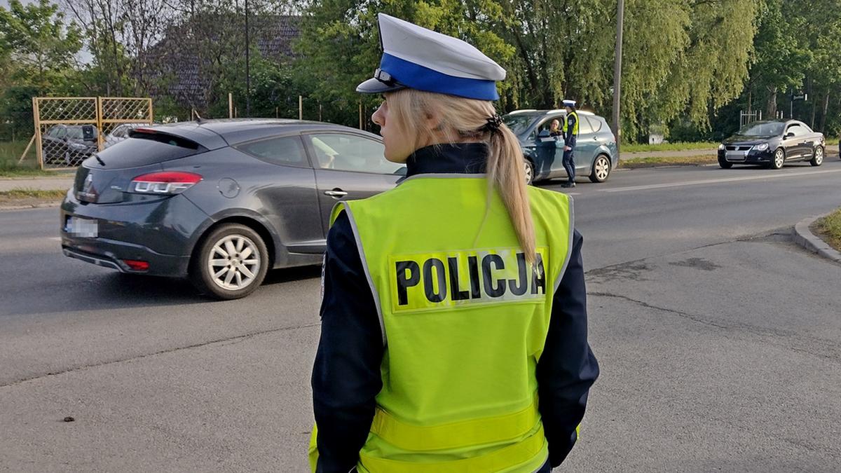 Policjanci Od świtu Prowadzili Akcję W Całym Mieście Sprawdzali Tylko Jedno 1990