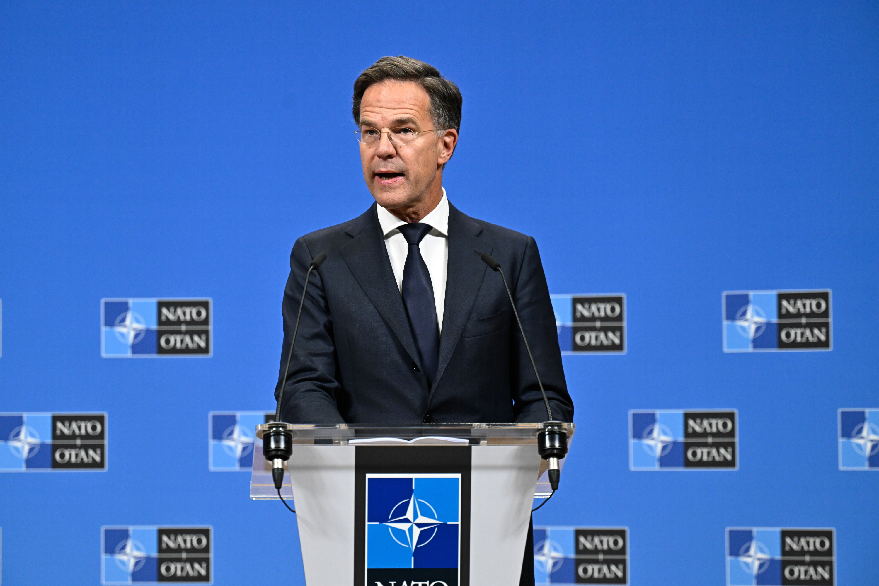 Szef NATO: można zestrzeliwać rosyjskie samoloty