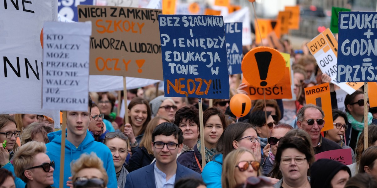 Prezydent podpisał ustawę o szczególnych rozwiązaniach służących realizacji ustawy budżetowej na rok 2020, czyli tzw. ustawą okołobudżetową.