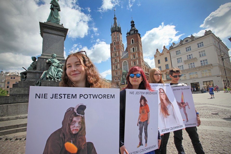 "STOP hejtowi, Jestem człowiekiem"