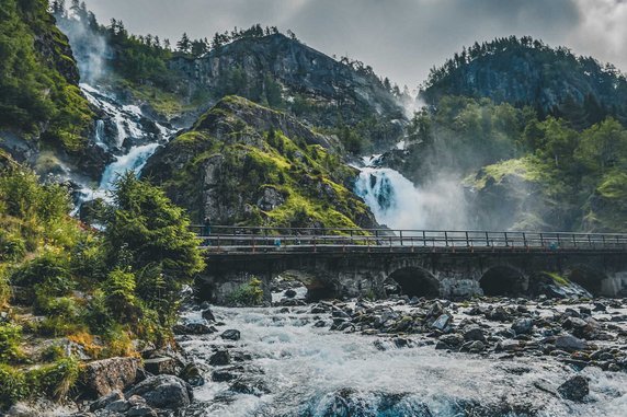 Låtefossen - kieruneknorwegia.pl