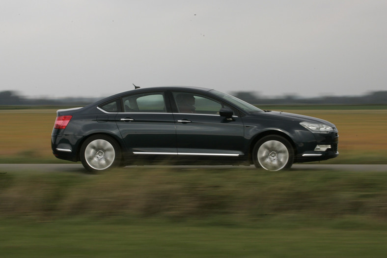 Używane Audi A4, BMW serii 3, Citroën C5 i Mercedes klasy