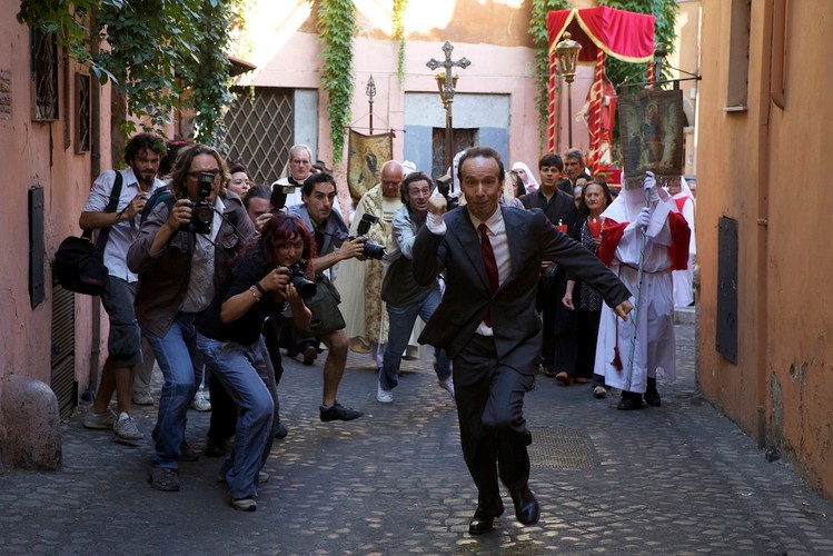 Roberto Benigni w filmie 'Zakochani w Rzymie'