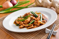 Imbirowy kurczak. Szybki obiad na chłodne dni