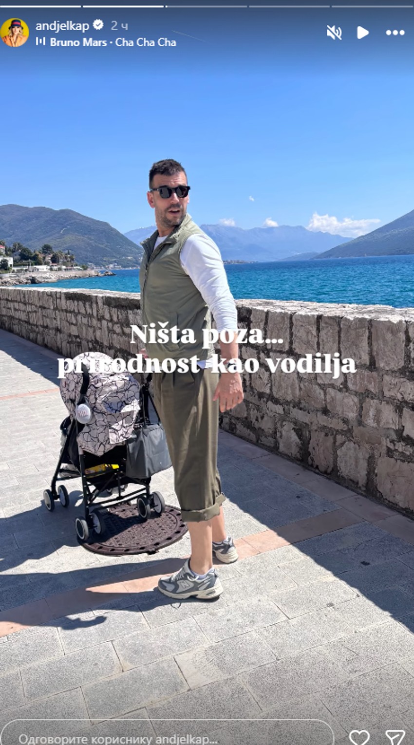 Anđelka Prpić podelila porodične slike