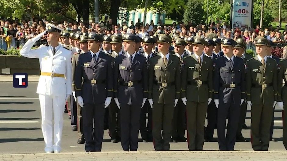 Svečana promocija najmlađih oficira VS