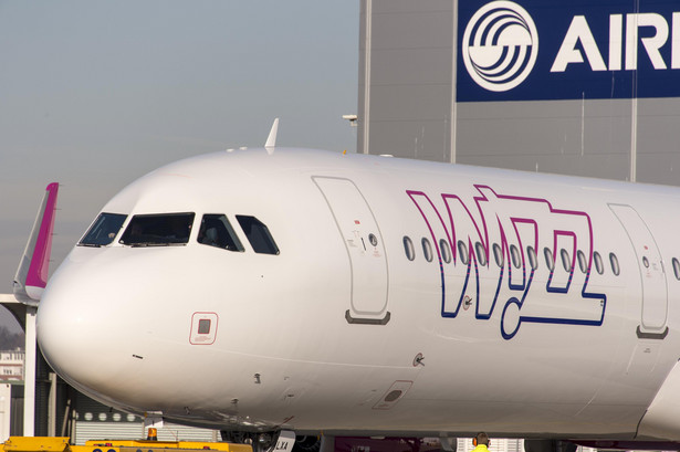 Wizz Air wydłuża zawieszenie wszystkich lotów do i z Polski