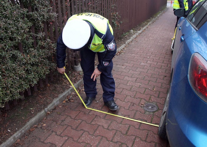 Policja na ulicy Turystycznej w Krakowie