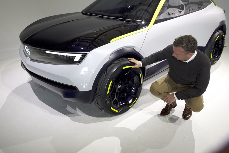 Opel GT X Experimental – czy tak będą wyglądały Ople przyszłości?