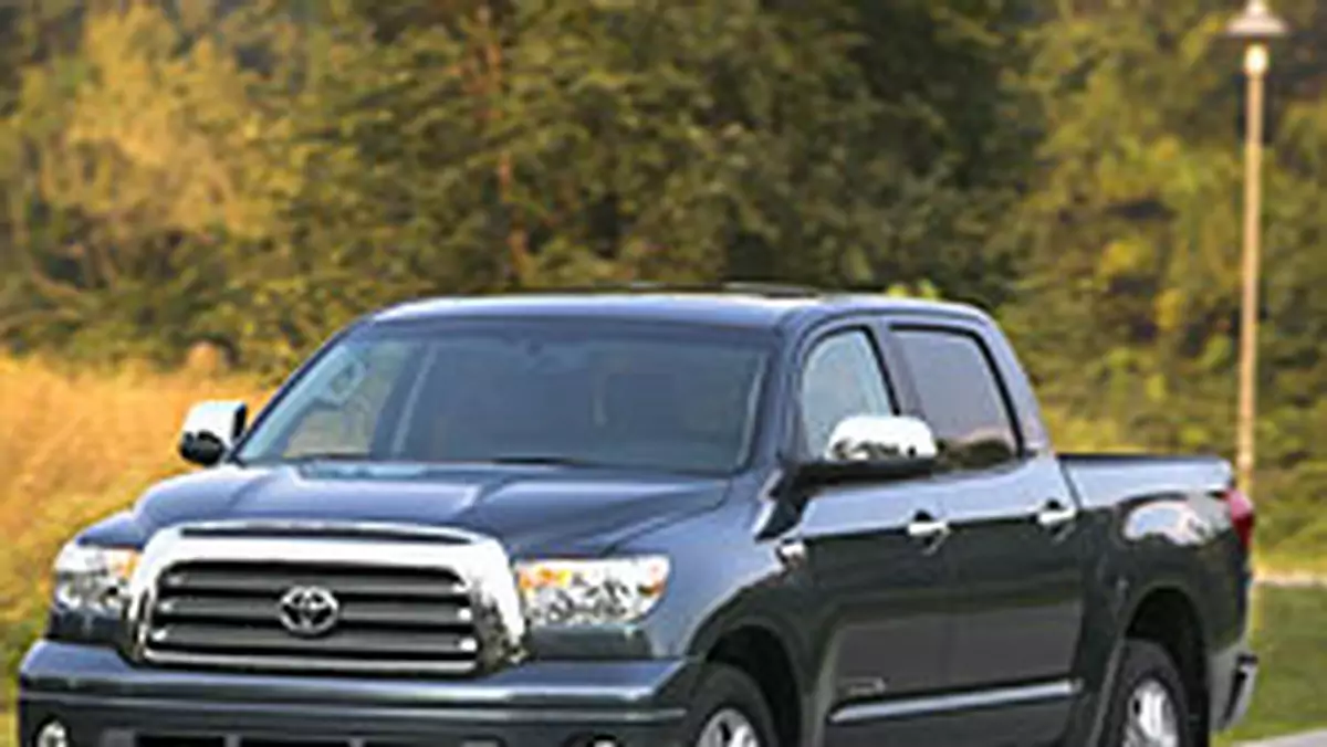 Toyota USA: magazyny pełne SUV-ów