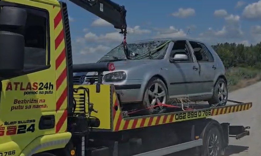 Auto izvučen iz kanala u Novom Sadu