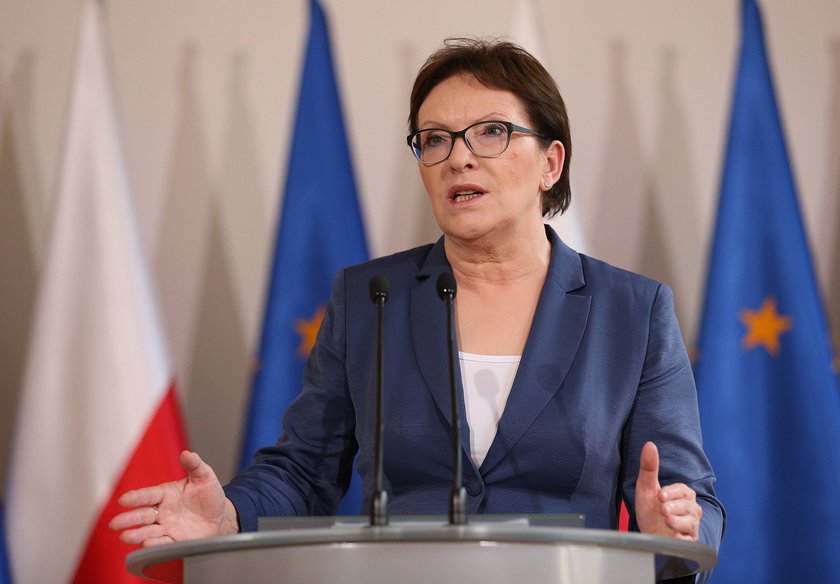 Szydło: Skandal! Polski rząd oszukał grupę Wyszechradzką