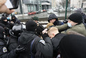 Protesty przed siedzibą TV w Kijowie