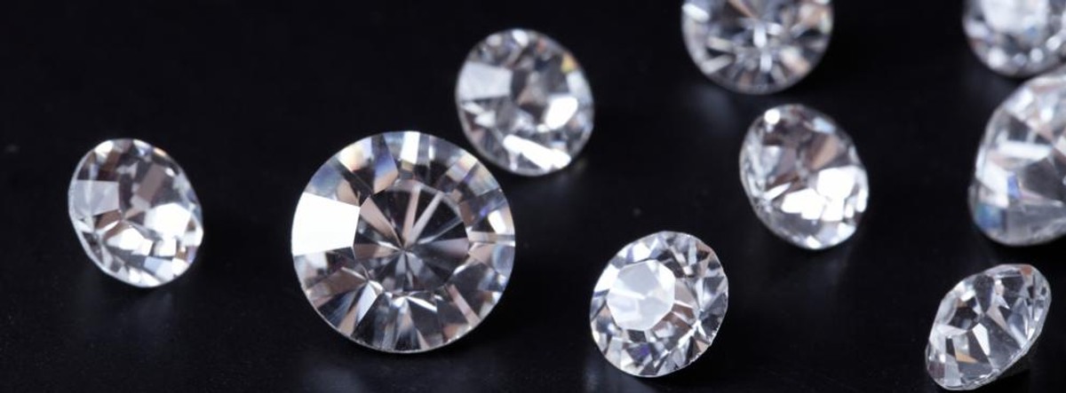 Diamenty