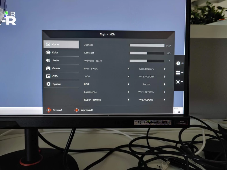 Menu OSD jest dostępne w języku polskim