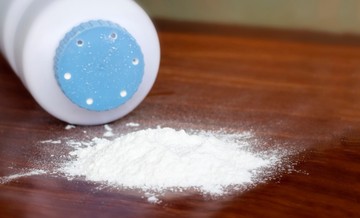 Rákot okozó hintőporok: ezért jelentett csődöt az Avon Products Inc