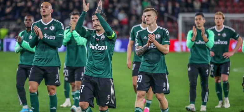 Piłkarze Legii zatrzymani przez holenderską policję. Josue wyprowadzony w kajdankach [WIDEO]