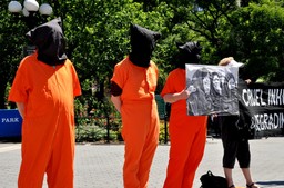 Lekarze od tortur: Specjaliści na usługach CIA zadawali ból, dla dobra większości