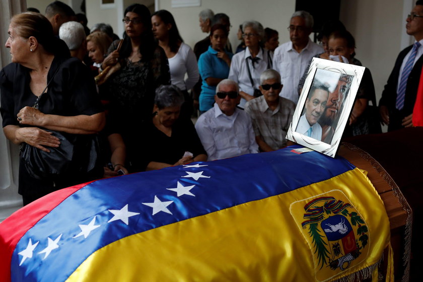 Tajemnicza śmierć radnego. Został oskarżony o zamach na prezydenta Wenezueli