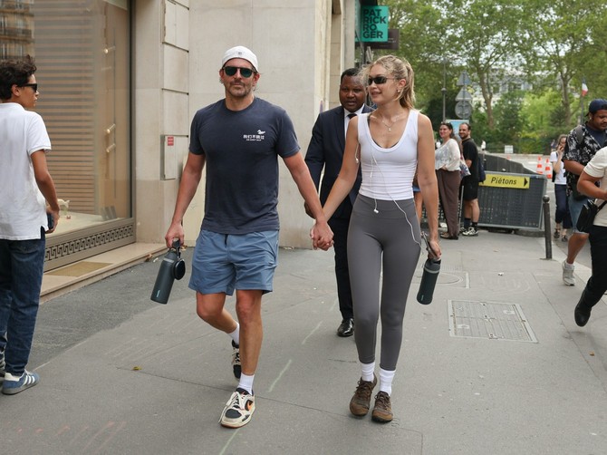 Bredli Kuper i Điđi Hadid