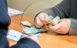 Tarcza antyinflacyjna nie ochroni wszystkich potrzebujących