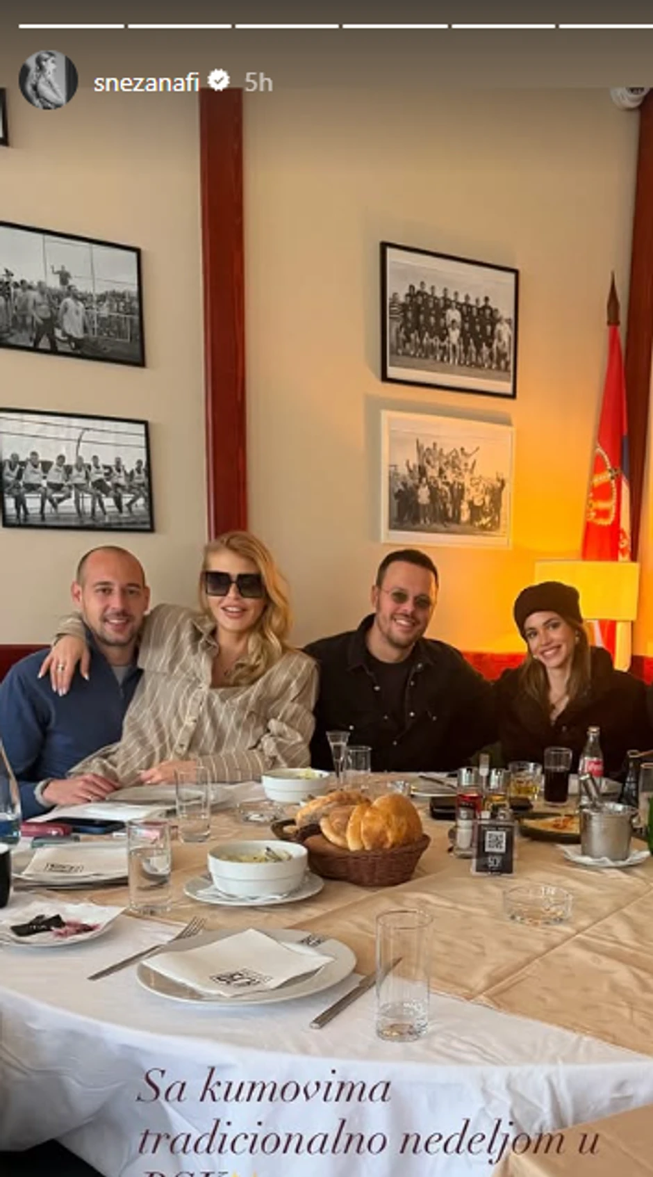 Snežana i Milan Borjan sa Igorom Kojićem i njegovom devojkom