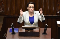 Anna Zalewska o likwidacji gimnazjów: Nasz priorytet to zakończenie edukacji 4-letnim liceum