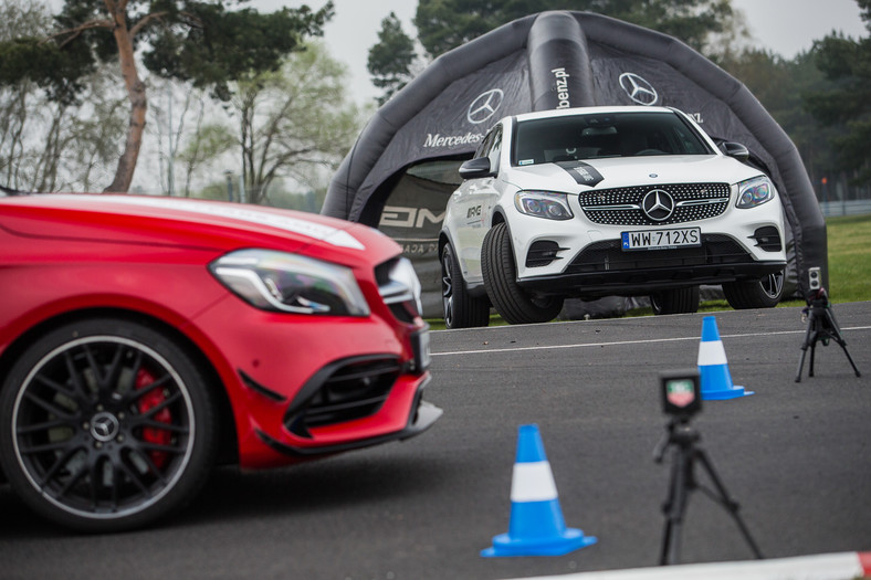 Pokaz mocy i prezentacja nowości – rozpoczęcie nowego sezonu AMG Driving Academy