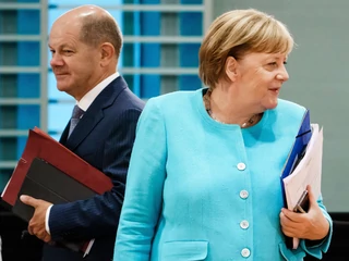 Kanclerz Angela Merkel wraz z ministrem finansów RFN Olafem Scholzem podczas posiedzenia rządu, 19.08.2020, Berlin