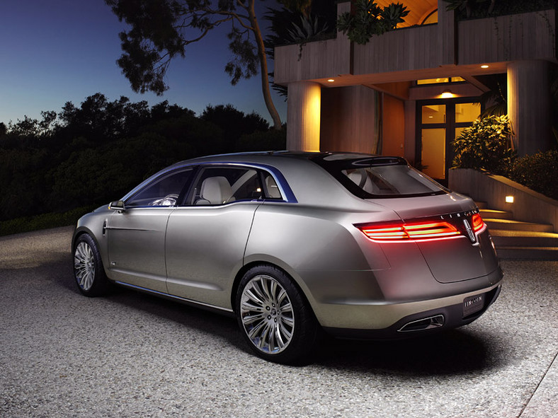 Detroit 2008: Lincoln MKT Concept - luksusowy i ekologiczny crossover