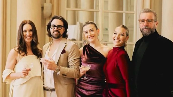 Zľava Alexandra a Tibor Vincze, Iryna, Dominika Cibulková a Michal Navara na oslave dcérky Ninky. 