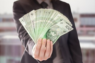 Nie tylko 500 plus. 7 najważniejszych świadczeń pieniężnych dla rodziców