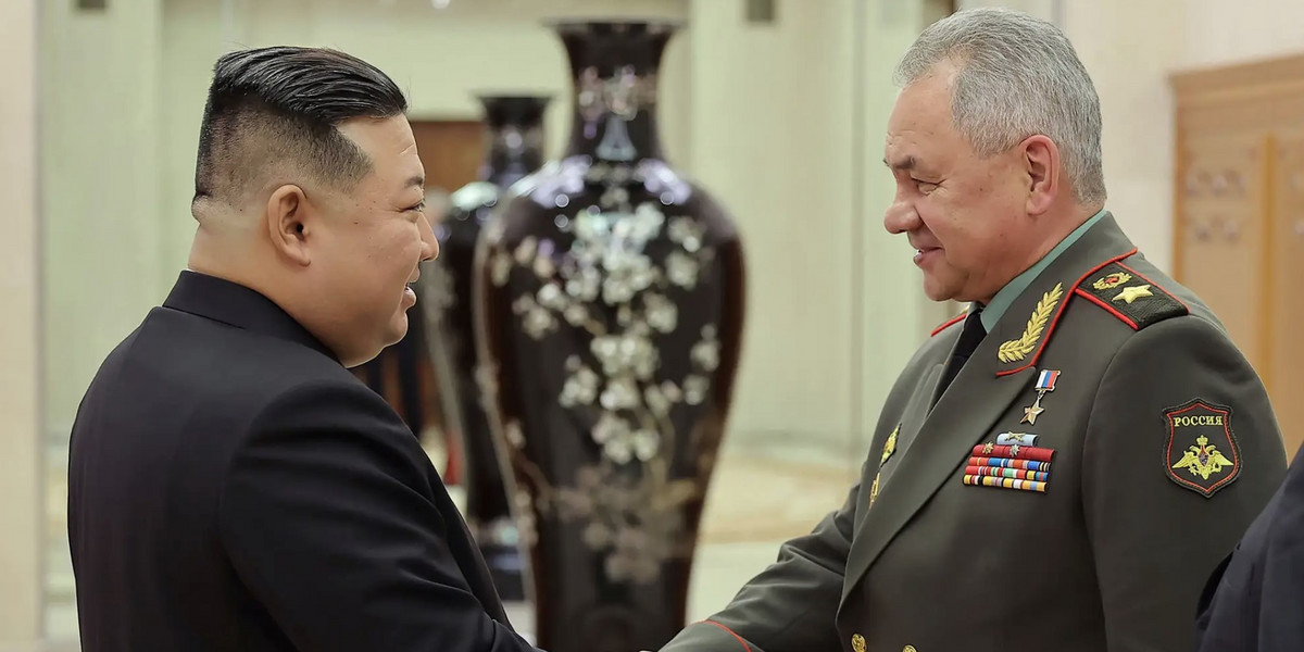 Siergiej Szojgu spotkał się w Korei Północnej z Kim Dzong Unem