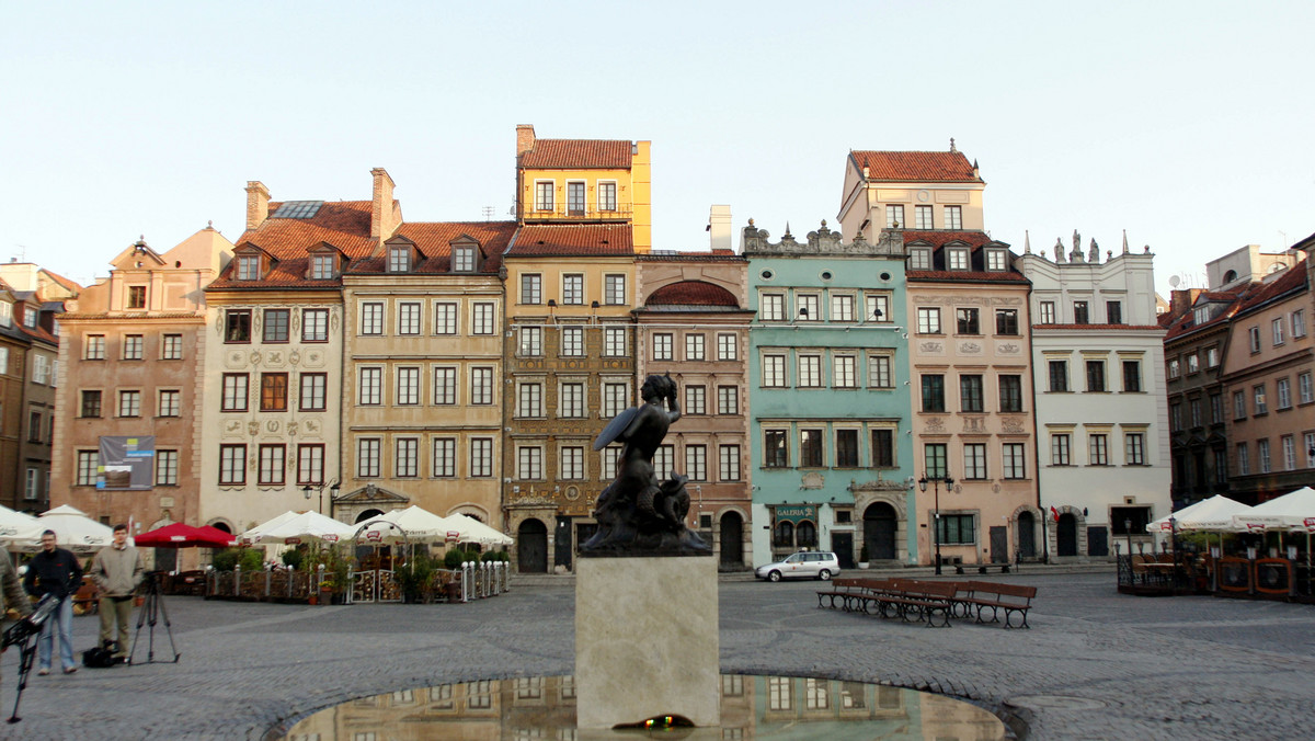 "Gazeta Wyborcza Stołeczna": Stołeczny ratusz właśnie skończył pisać projekt ustawy reprywatyzacyjnej.