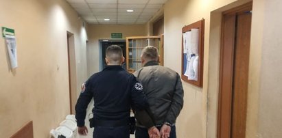 Policja zatrzymała kierowcę dostawczaka. Z wnętrza wydobywał się ten zapach...