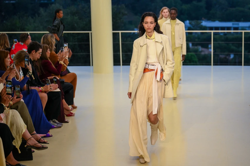 Hermes revija u Los Anđelesu