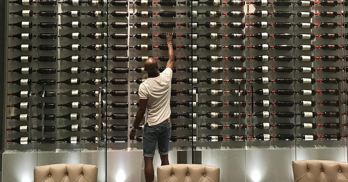 Floyd Mayweather pokazał swoją rezydencję. Co za przepych!