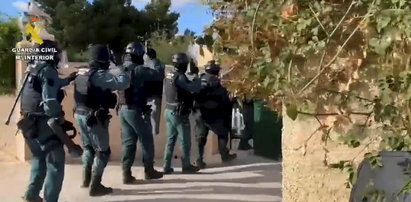 Brawurowa akcja policji. Polak zabarykadował się w hiszpańskiej willi. Padły strzały [FILM]