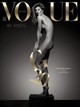 Idén pedig a brazil Vogue kedvéért meztelenül is pózolt a divatbiblia borítóján.