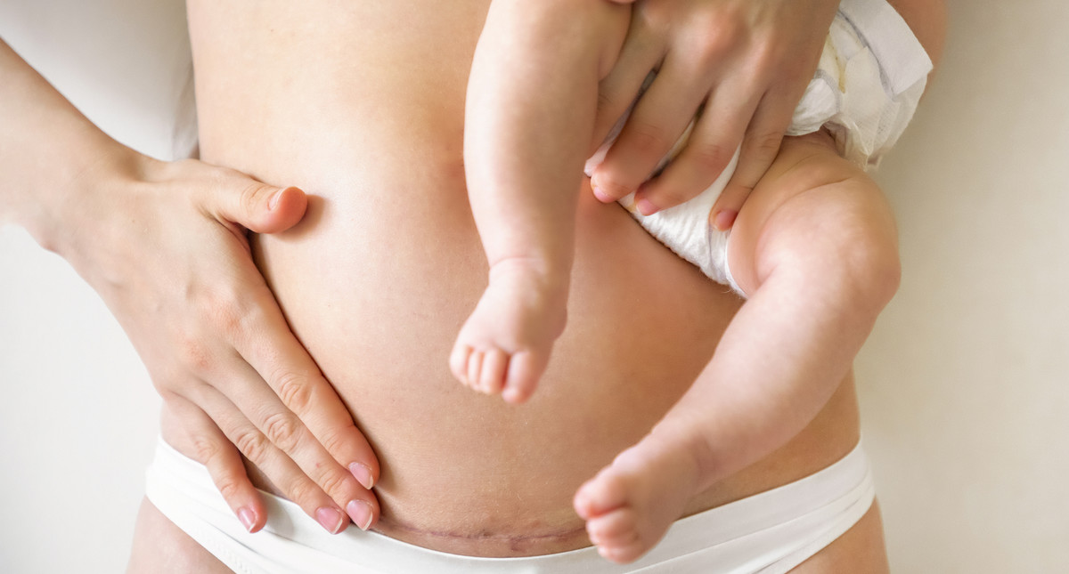 Bielizna po porodzie - jaka jest najwygodniejsza? Higiena w połogu